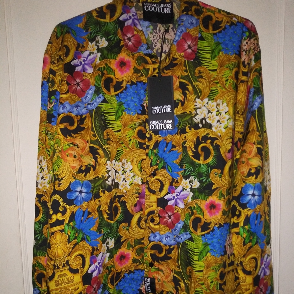 🎊🎉VERSACE COLLECTION NWT🎉🎊